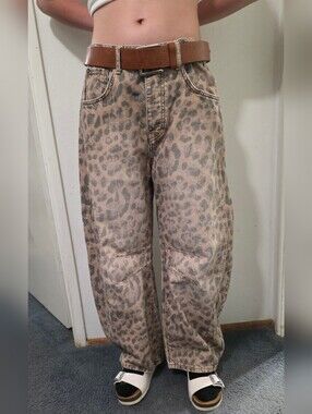 We The Free By Free People Cheetah Print Barrell Jeans Used Women's 28
